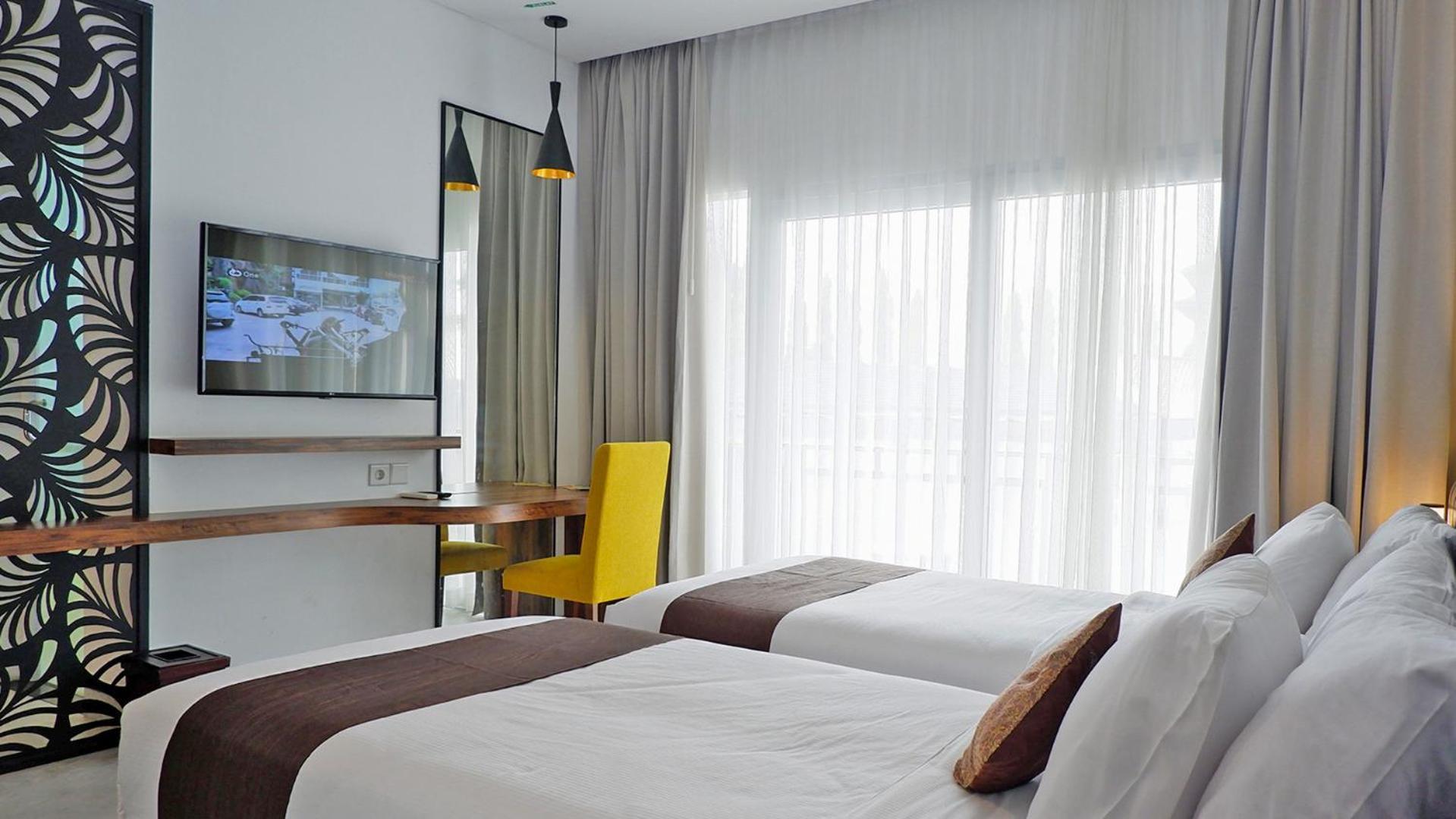 Front One Resort Magelang Buitenkant foto