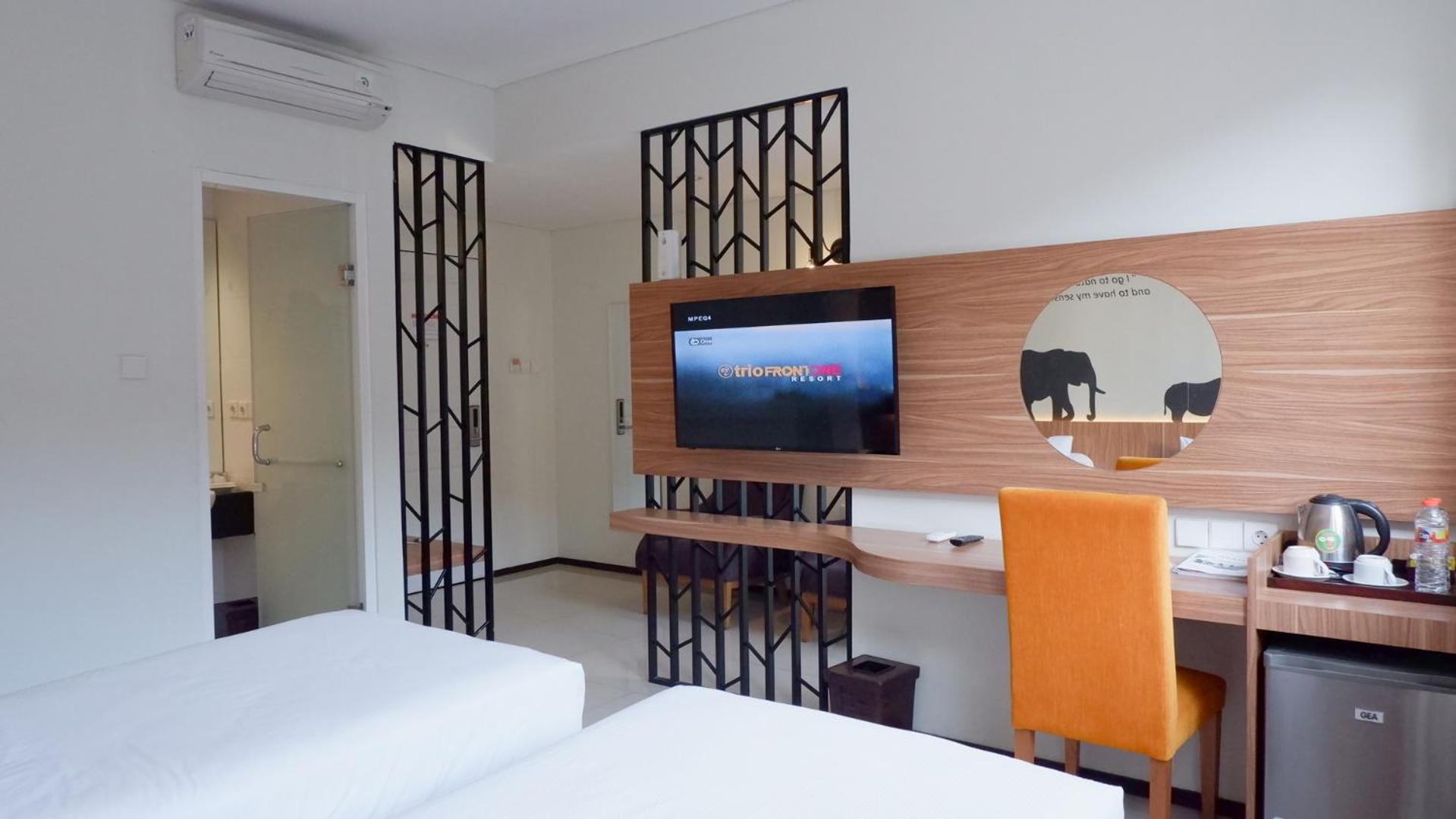 Front One Resort Magelang Buitenkant foto