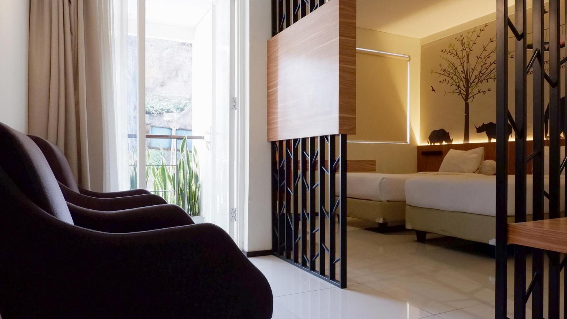 Front One Resort Magelang Buitenkant foto